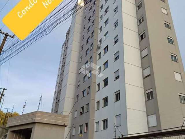 Apartamento de 02 Dormitórios no Bairro Santa Catarina.