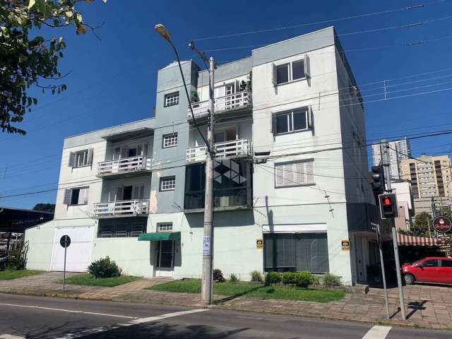 Apartamento 03 dormitórios , Bairro Pio X em Caxias do Sul