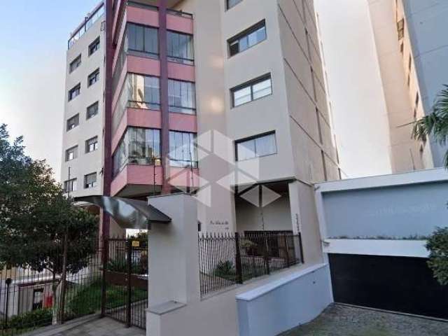 Apartamento mobiliado de 03 dormitórios com 2 suítes  no bairro Altos do Juvenil em Caxias do Sul.