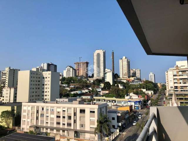 Apartamento 02 Dormitórios no Bairro Nossa Senhora de Lourdes em Caxias do Sul