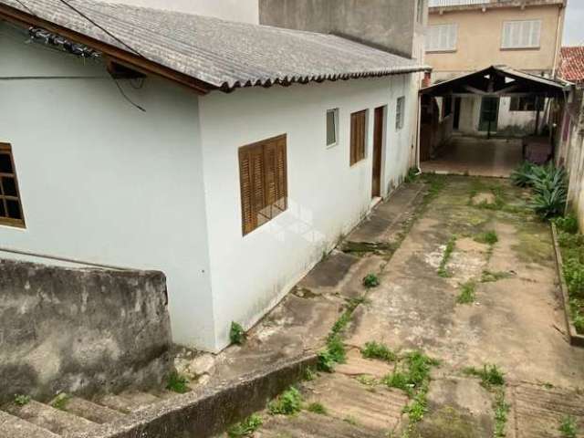 Casa a venda na rua Tomaz Edison