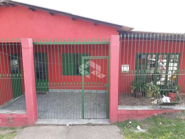 Casa com cinco dormitórios no bairro Aparecida em Alvorada-RS.