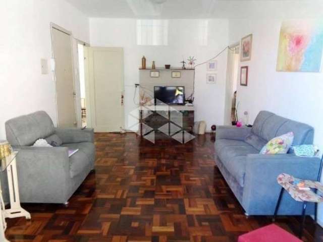 Apartamento de dois quartos no bairro Floresta