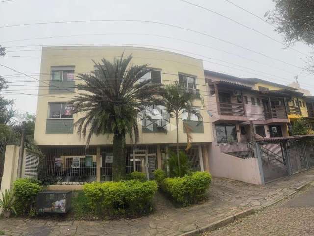 Apartamento 2 quartos e vaga de garagem no Bairro Sarandi.