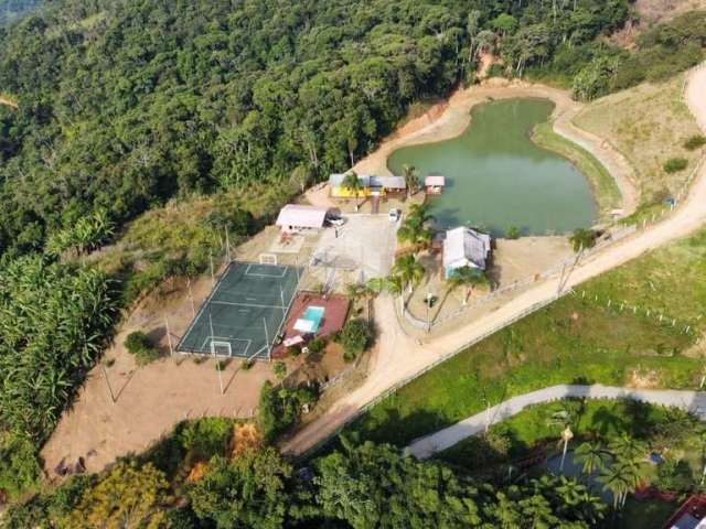 Lindo sitio a venda em Aguas Mornas