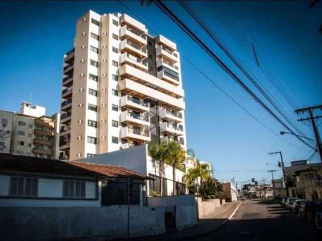 Apartamento a venda de 3 dormitórios no  bairro Estreito Florianopolis