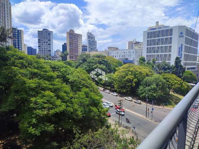 Excelente apartamento de três dormitórios no Centro Historico