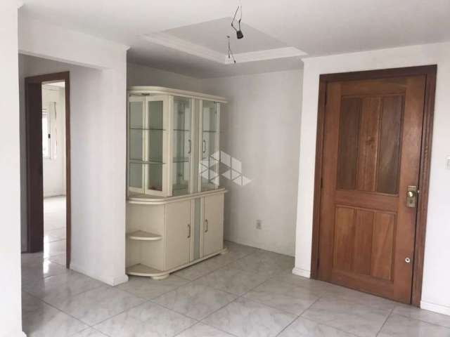 Apartamento de 2 quartos no Lindóia.