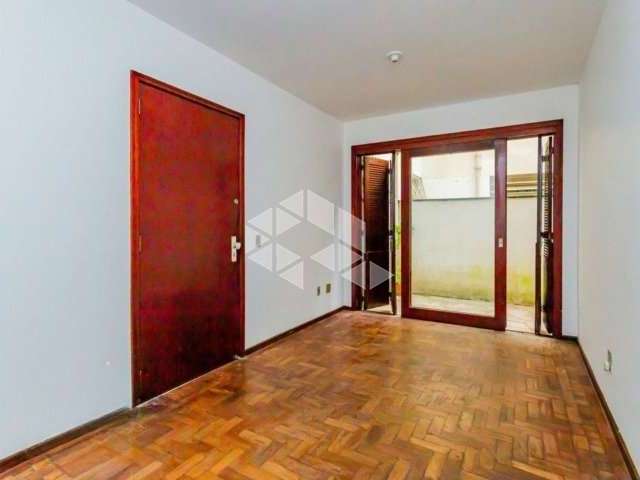 Apartamento com 2 dormitórios, estilo Garden no Bairro Santana