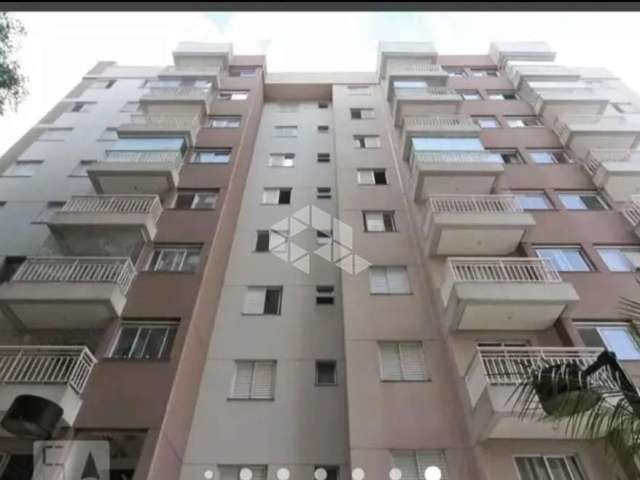 Apartamento a venda de 2 Dormitórios com Vaga na Vila Amalia