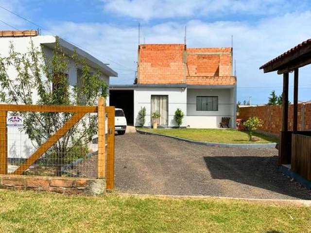 Casa à venda em Balneário Gaivota, Santa Catarina'