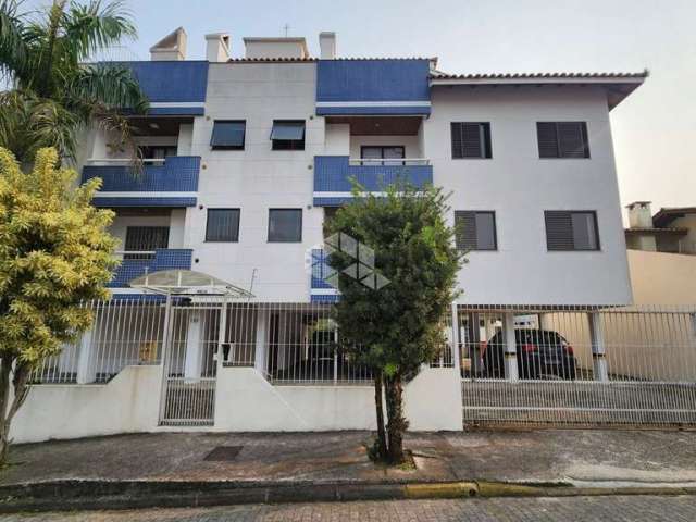 Apartamento um quarto no centrinho da Lagoa!