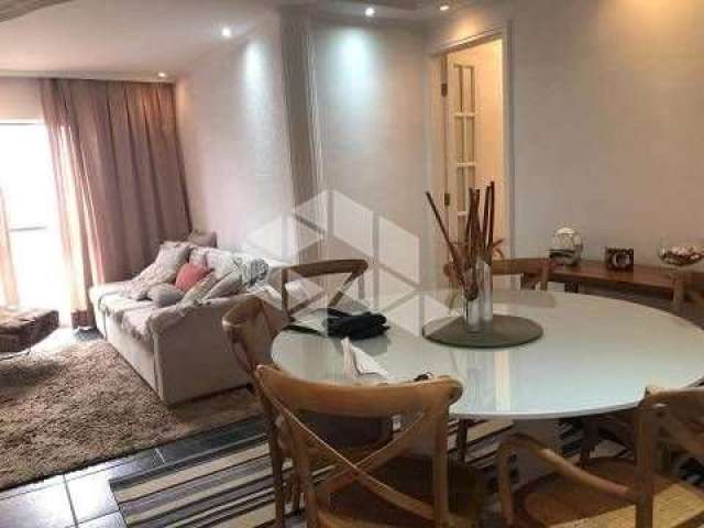 Apartamento à venda na Freguesia do Ó