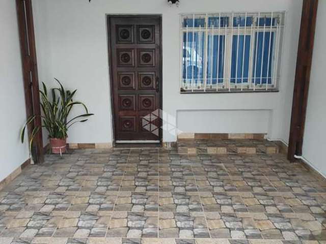 Linda casa 87m² e 2 dormitórios com ótimo acabamento