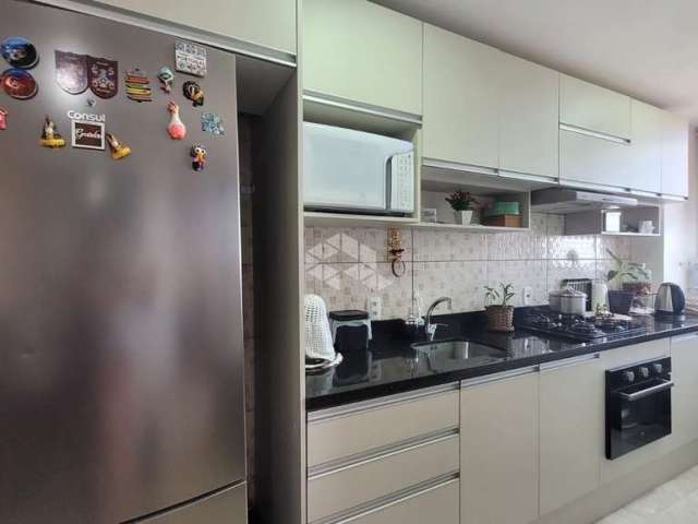 Apartamento com 02 dormitórios