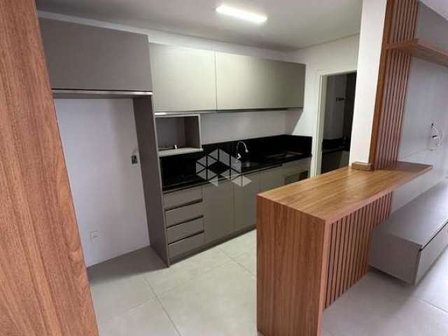 Apartamento com 02 dormitórios em Torres