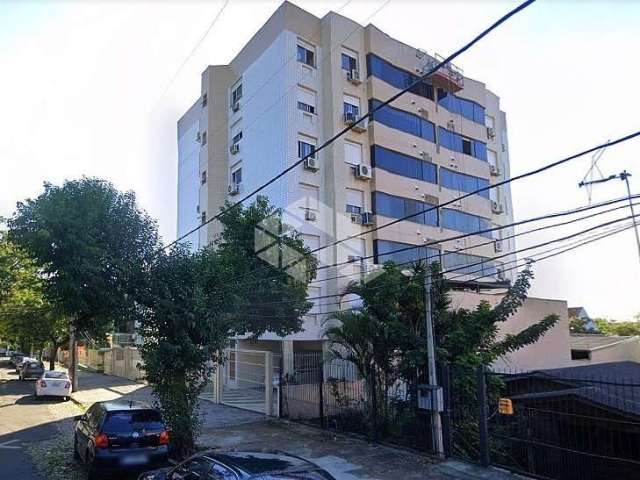 Apartamento 3 dormitórios, 1 suíte e 2 vagas de garagem no bairro São Sebastião.