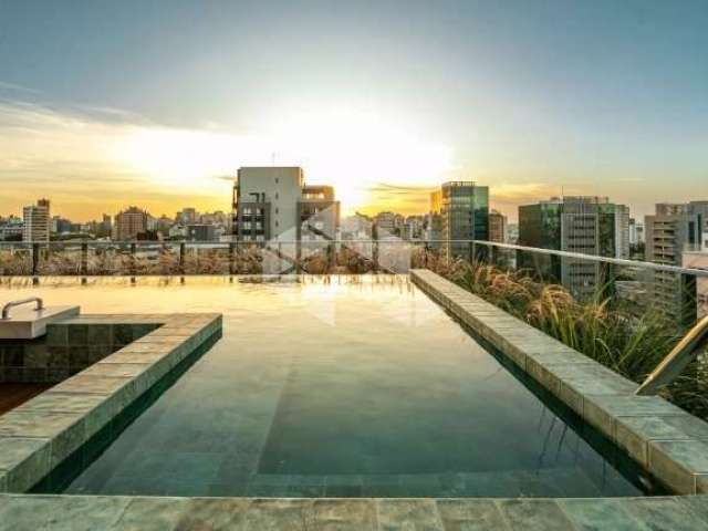 Studio com Terraço, 62m², 24 de Outubro, Auxiliadora - Porto Alegre