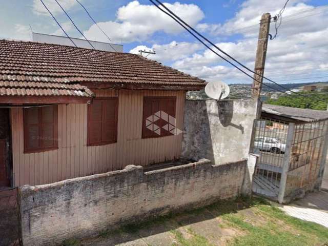 TERRENO de esquina próximo Av. Antonio de Carvalho em Porto Alegre - RS.