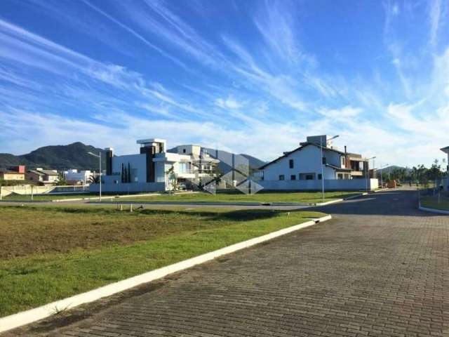 Terreno com 383,47m² A Venda - Campeche, Florianópolis SC