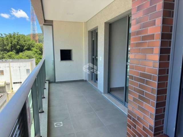 Apartamento semimobiliado com 3 dormitórios/quartos A Venda - Monte Verde, Florianópolis SC