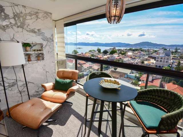 Apartamento de alto padrão mobiliado com 3 quartos sendo 1 suíte em balneário florianópolis/sc