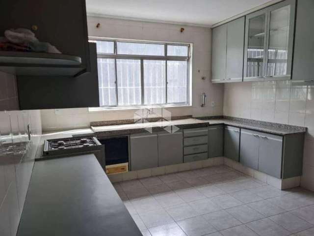 Sobrado à Venda 208 m² por R$ 850.000,00 - Vila Augusta - Guarulhos/SP