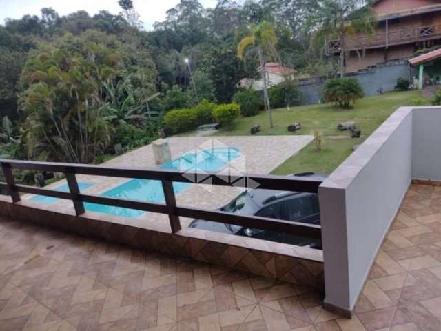 Chácara à venda, 2400 m² por R$ 1.099.000,00 - Perová - Arujá/SP