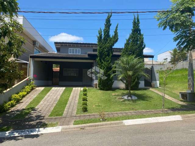 Casa com 3 dormitórios à venda, 178 m² por R$ 840.000,00 - Caetetuba - Atibaia/SP