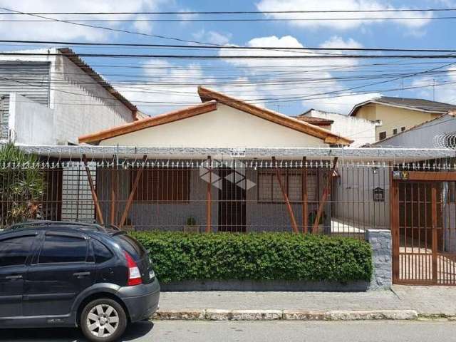 Casa com 3 dormitórios à venda, 244 m² por R$ 1.349.000 - Vila Galvão - Guarulhos/SP