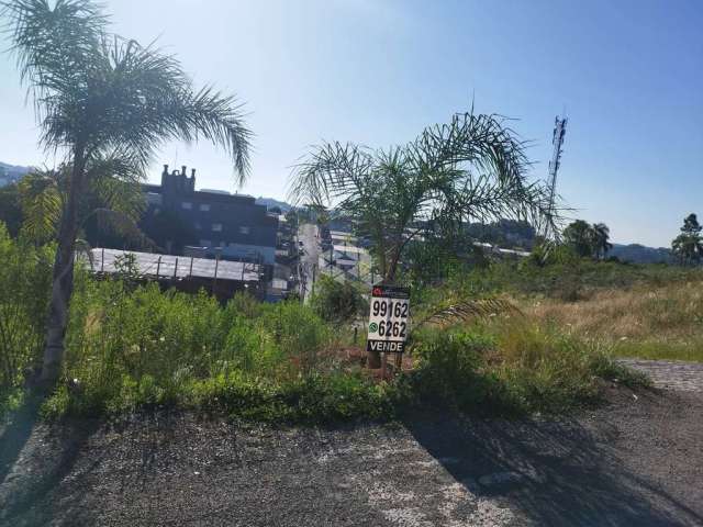 terreno de esquina no Bairro Ferroviário