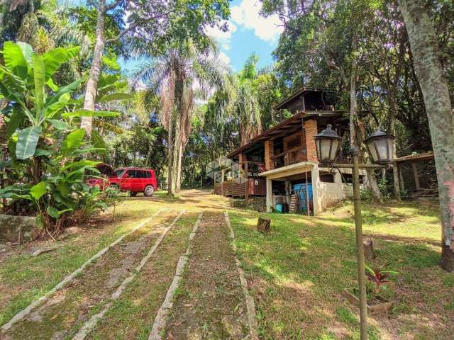 Crédito Real vende casa em Garopaba no alto do morro da Encantada com vista permanente