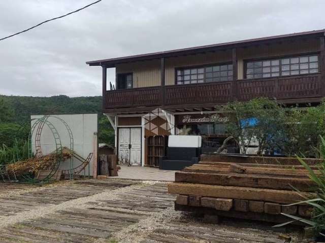 Propriedade Comercial e Residencial na Encantada.