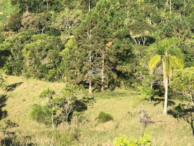 Sítio / chácara com  26 hectares em Imaruí