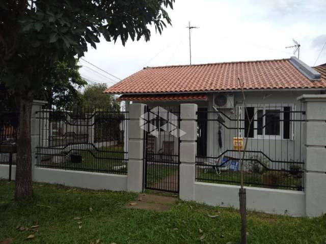 Casa 02 dormitórios