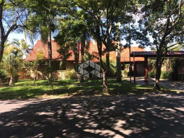 Casa colonial a venda com 360m2 no Sans Souci em Eldorado do Sul