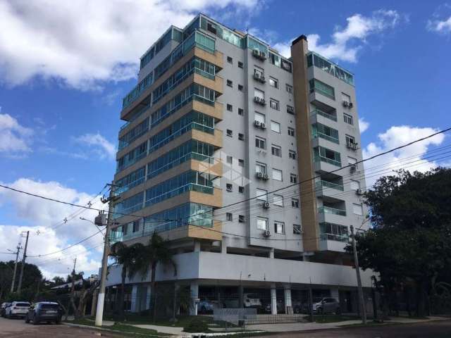 Apartamento duplex à venda, com 2 dormitórios, 1 suite, 2 vagas garagem em Guaíba