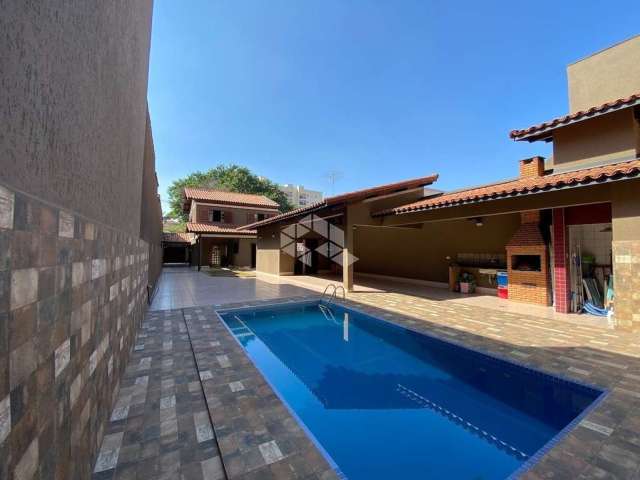 Casa de alto padrão á venda na mooca com 3 dormitórios e piscina