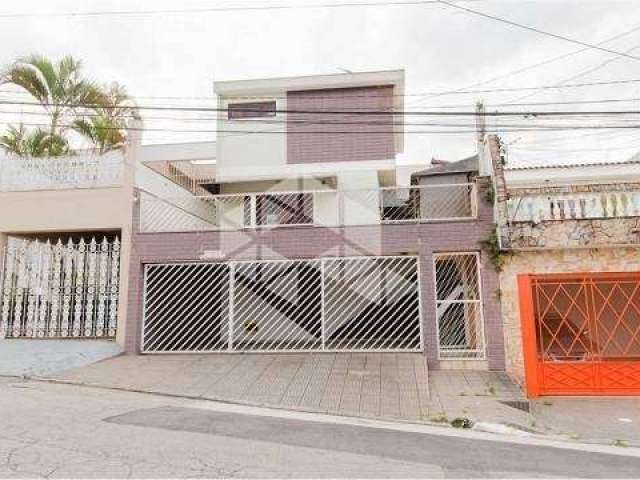 Amplo sobrado na vila formosa com 3 suites