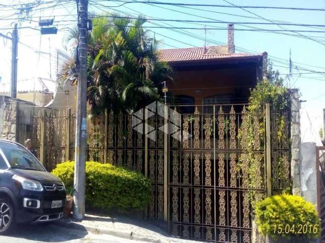 Casa no jardim maringa com 4 quartos