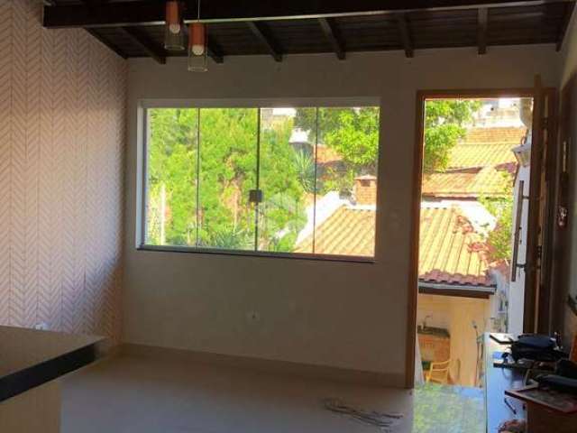 Sobrado de (200m²) próximo ao metrô - 3 quartos - 3 vagas de garagem -  escritório