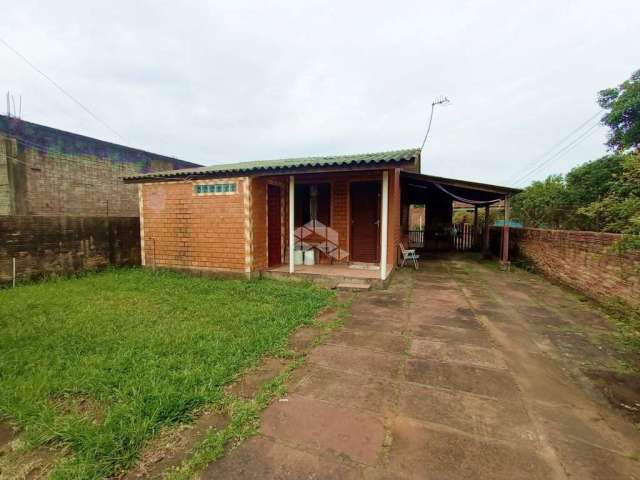 Casa com 5 dormitórios com terreno 11x33 no bairro Niterói Canoas