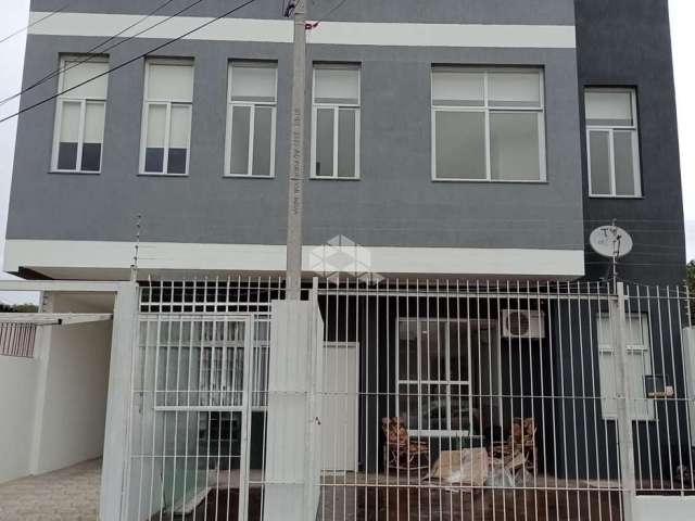 Apartamento novo com 2 dormitórios, 1 banheiro, 1 vaga no Bairro Niterói