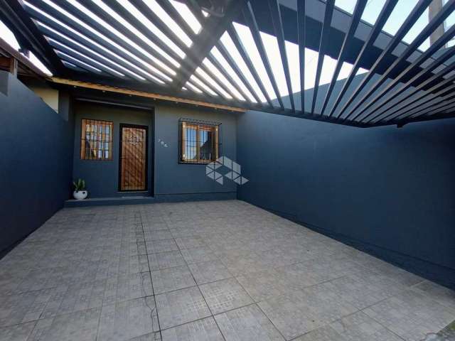 Casa 2 dormitórios no bairro Olaria Canoas