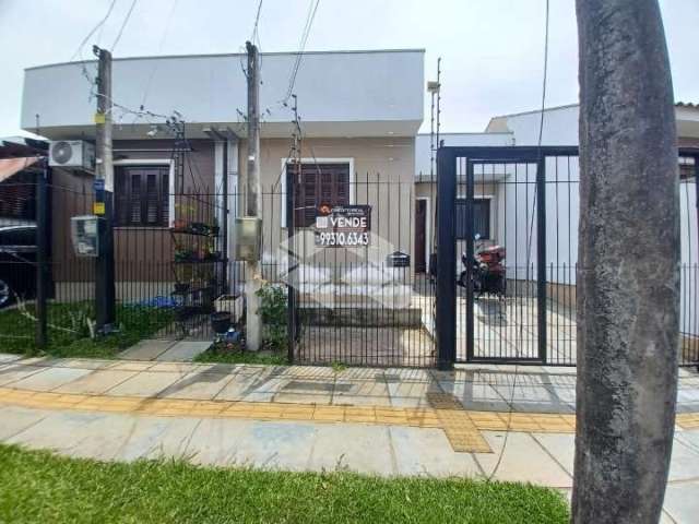 Casa térrea com Laje 52,15m² área privativa 2 dormitórios 1 vaga Bairro São José/Canoas