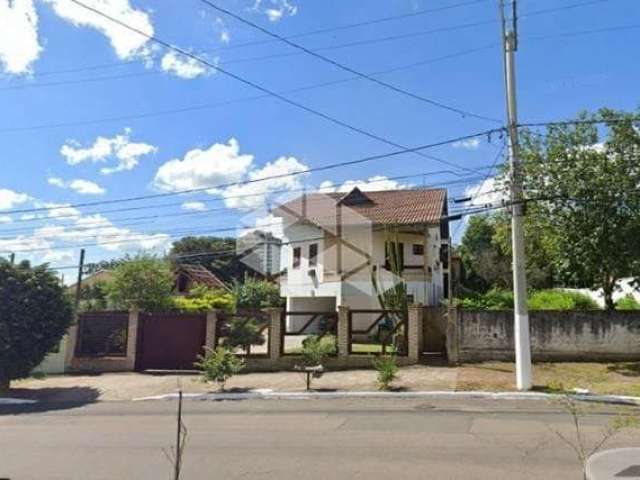 Casa sobrado com 4 quartos a venda em Esteio/RS