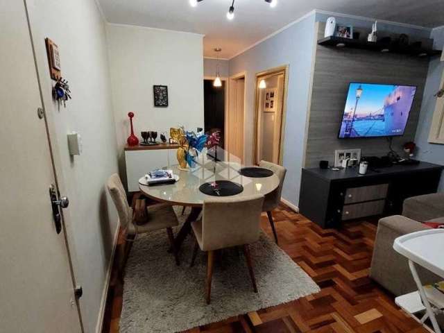 Apartamento à venda, 2 quartos + dependência de empregada, 2 banheiros