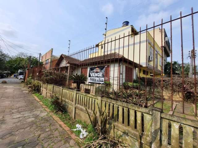 Terreno de esquina por 500mil à venda, na Av França, Bairro Navengantes, Porto Alegre/RS