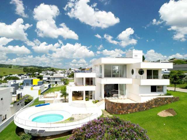 Casa de Luxo à venda no Condomínio Figueira Garden em Atibaia-SP com 5 suítes