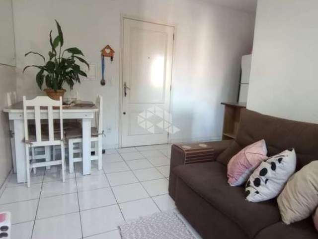 Apartamento com 1 dormitório no Bairro Humaitá em Porto Alegre